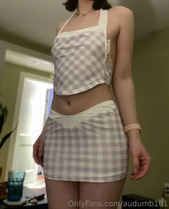 Boys peep how slutty i look for you