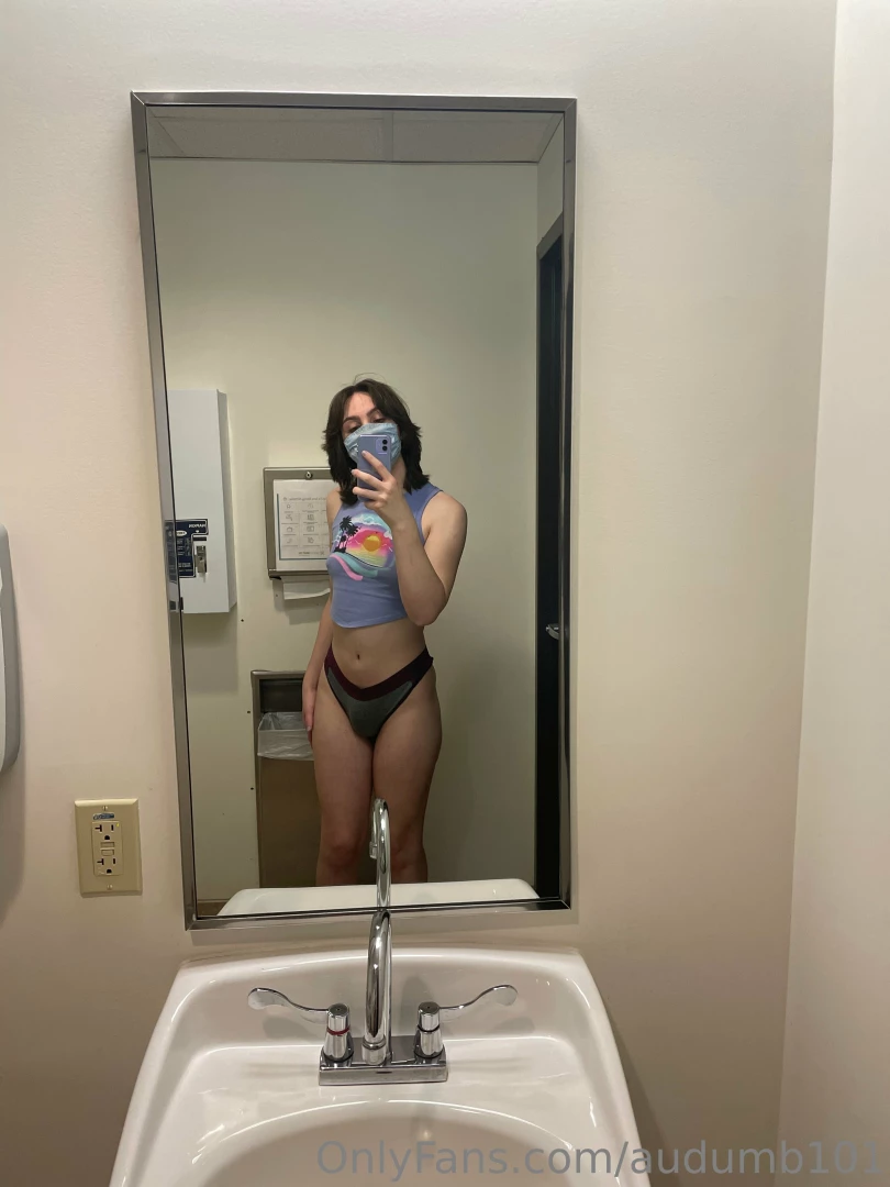 Wow look at me not posting for like a month lol this depression is mad 