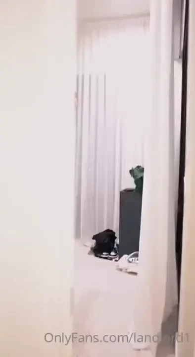 Her pussy is so tight and wet i fucked her multiple times 