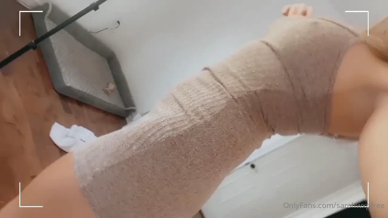 Get a taste of her bangin body free for valentine s day ad https part 3 