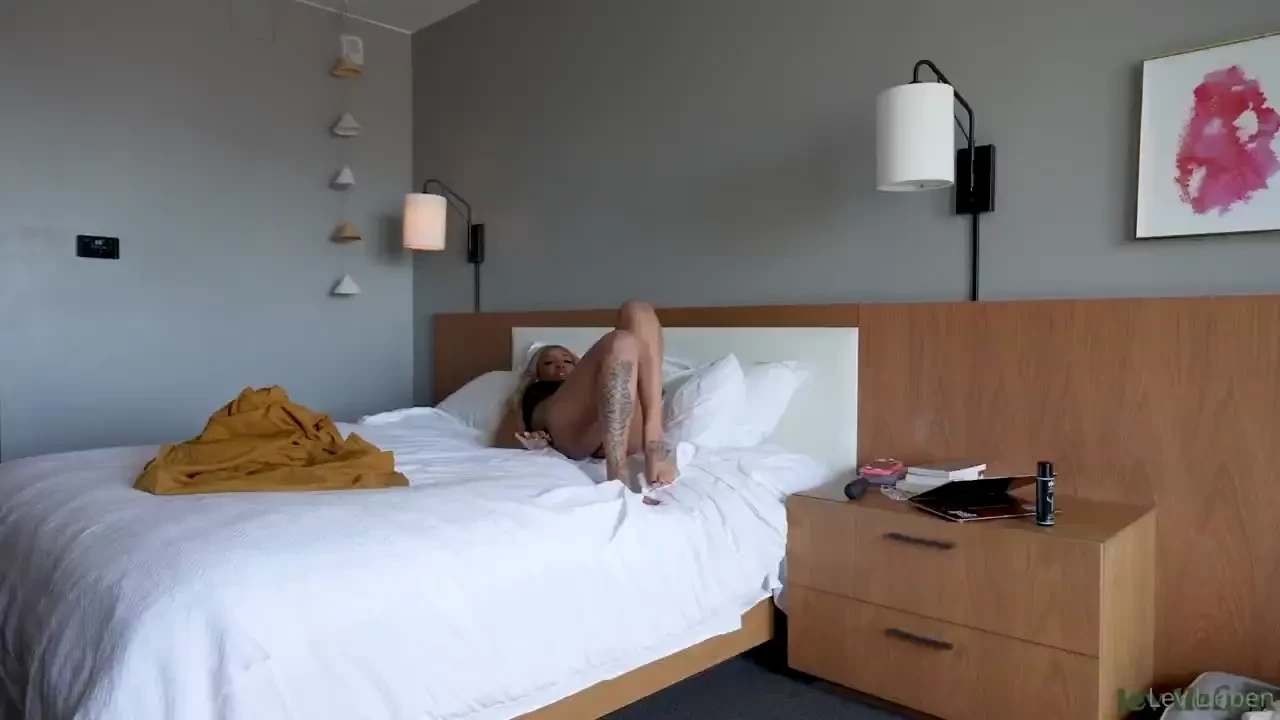 Konajade s vibrator stopped working and she needed some assistance part 2 