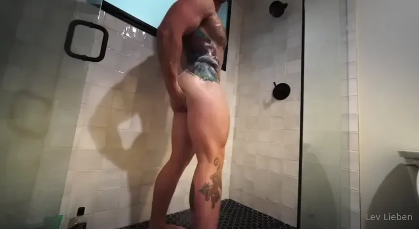 Join me in the shower for some soapy solo playtime 