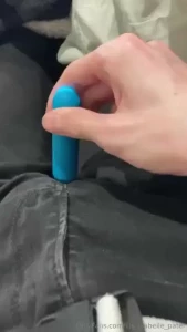 Vibrator play