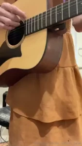 Oooooh nooooo guitarsolo