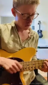 Some guitar sounding fun part 3