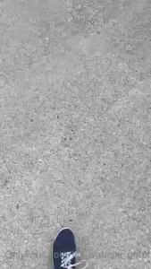 Walking ding dingity dong