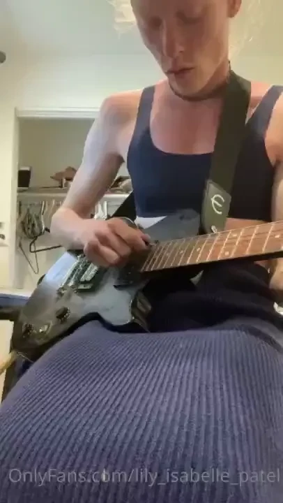 A runners music a writers lyrics and a jugglers drawings part 1 