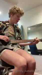 Electric guitar practice part 3