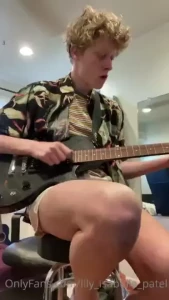 Electric guitar practice part 1