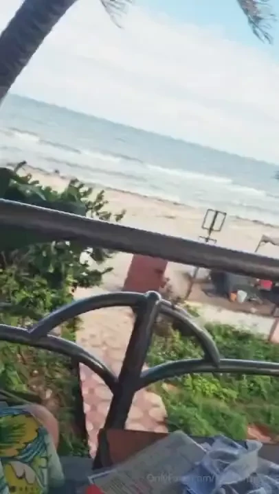 Having a wee ppint at the bay of bengal wanna join me x 