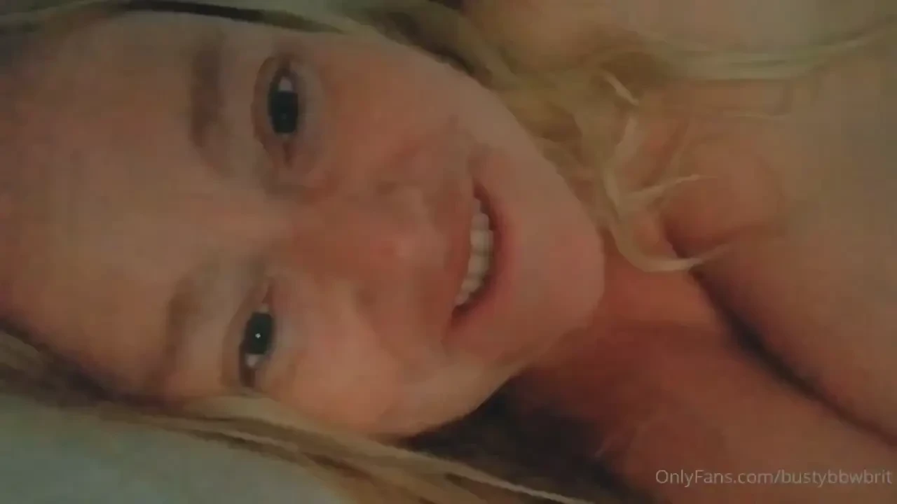 Why is your bag vibrating madam 