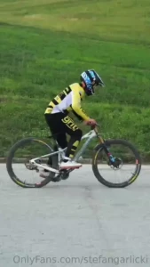 Awesome day testing dh bikes with freeride magazine in schladming