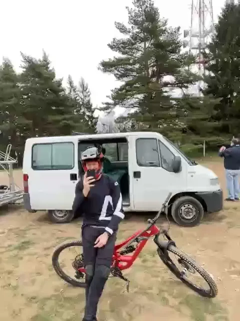 Live downhill run 