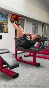 Check out some behind the scenes of my rehab training after my part 4