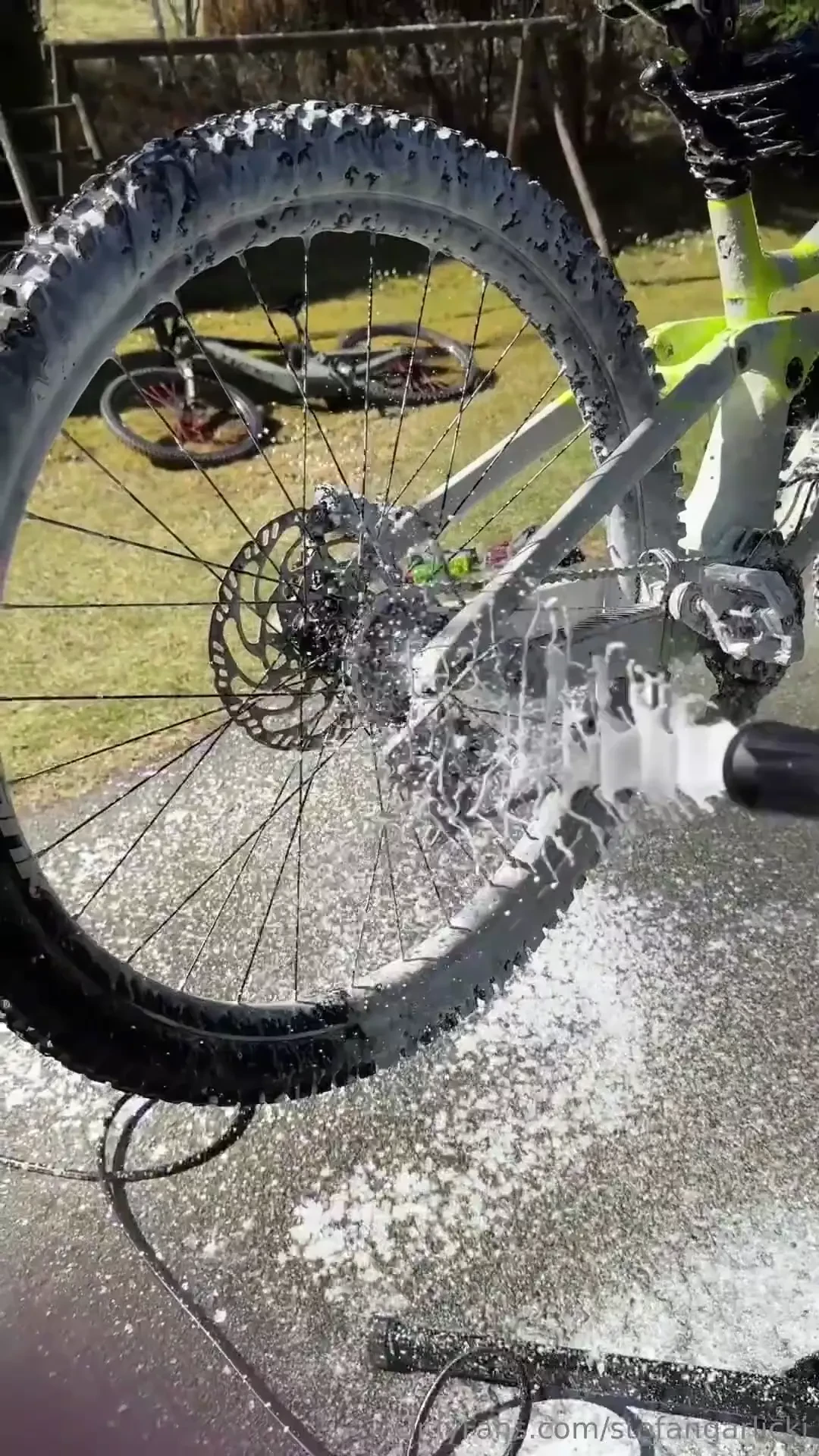 Some beautiful soothing sounds of washing my bike 