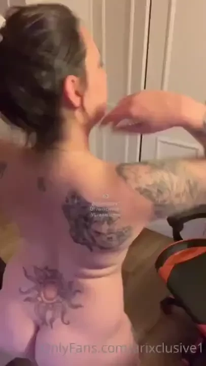 Les dej el video completo en los mensajitos 