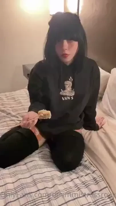 Hey you i want you to lick my tight wet pussy for me now my dirty 
