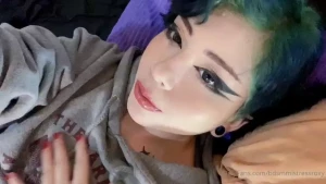 I m online and ready for sume morning fun