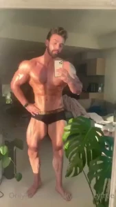 See my full posing video nude