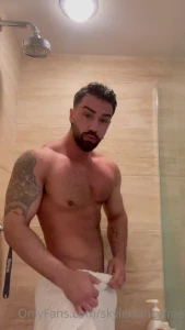 shredtaculartease1 - I had some shower fun if you love my body and especially my ass you ll 