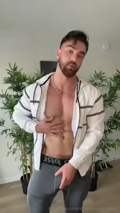 My cocks been throbbing all day for the longer version or send me a 