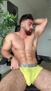 Take a seat on daddy s lap join my vip onlyfans com shredtacular