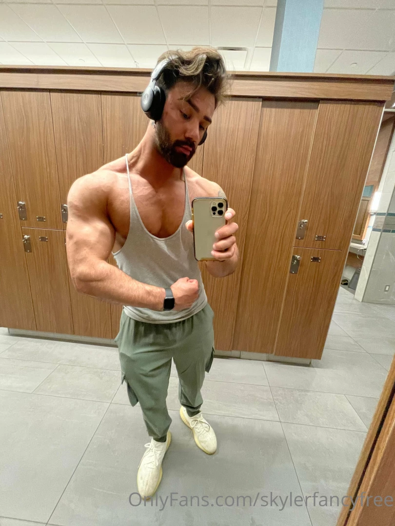 Great workout today who wants to let me work them out 