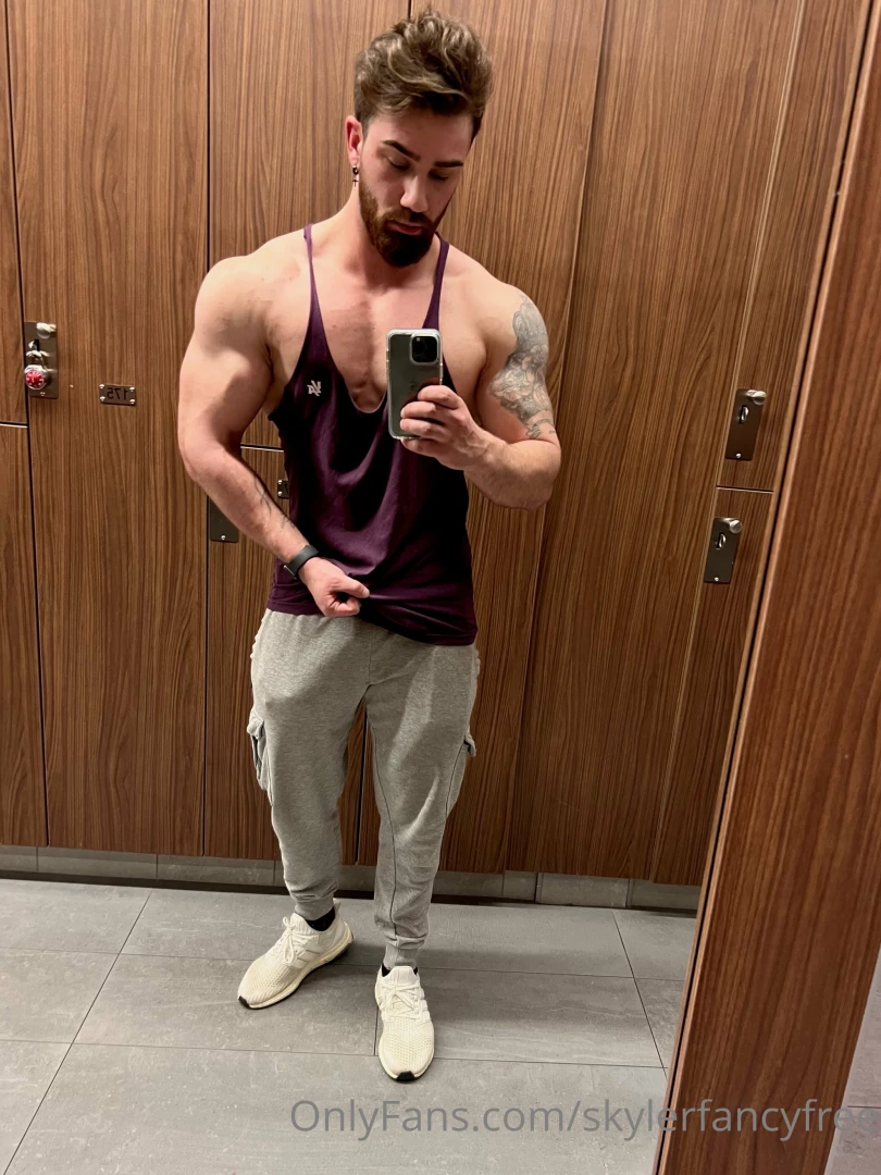 I start stripping in the gym what do you do 