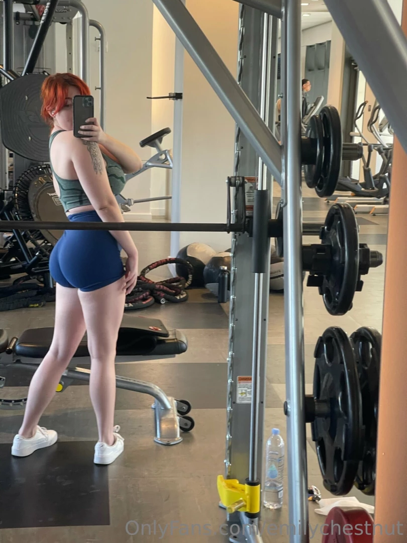 Is anyone else doing their leg day today 