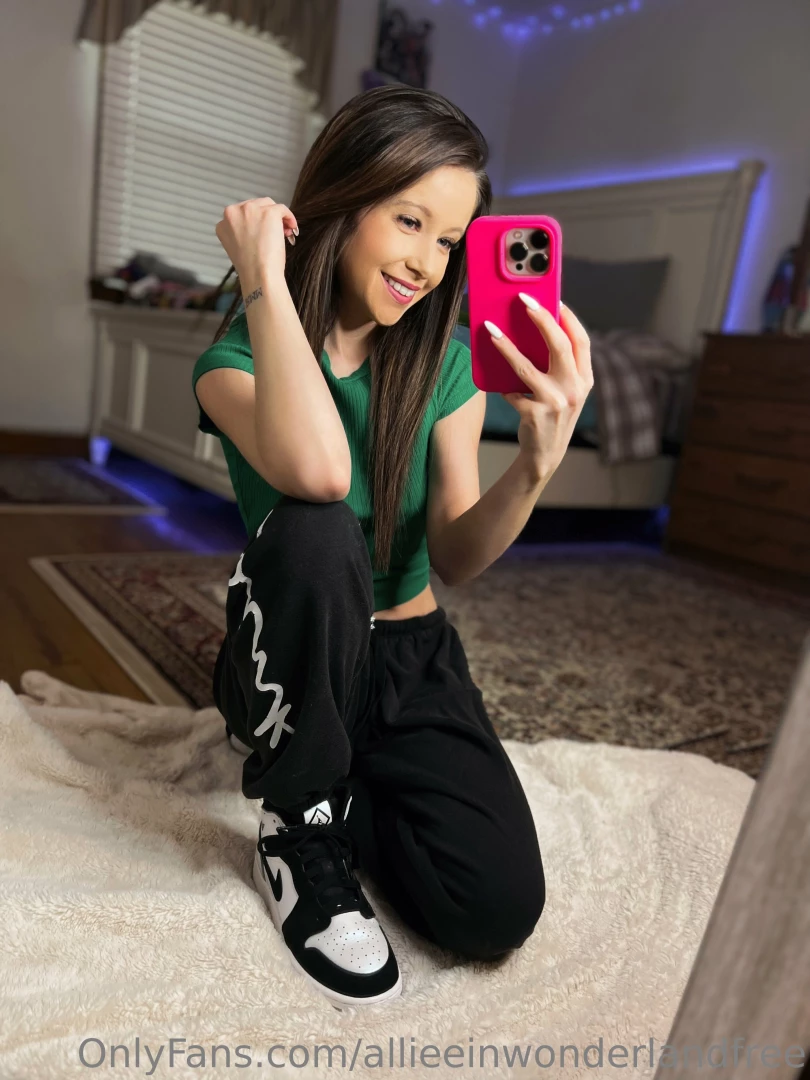 Can my selfie get some love too 