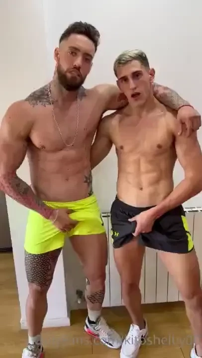 New collaboration with my friend viktoronee we missed something down 