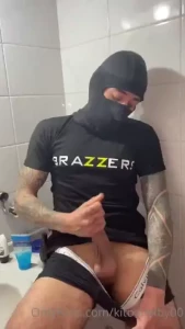 My friend bandido_420 has his onlyfans 80 off and a 23cm long penis
