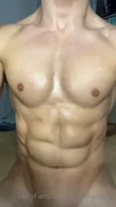 Mis abdominales aceitados para los amantes de los m sculos my oiled