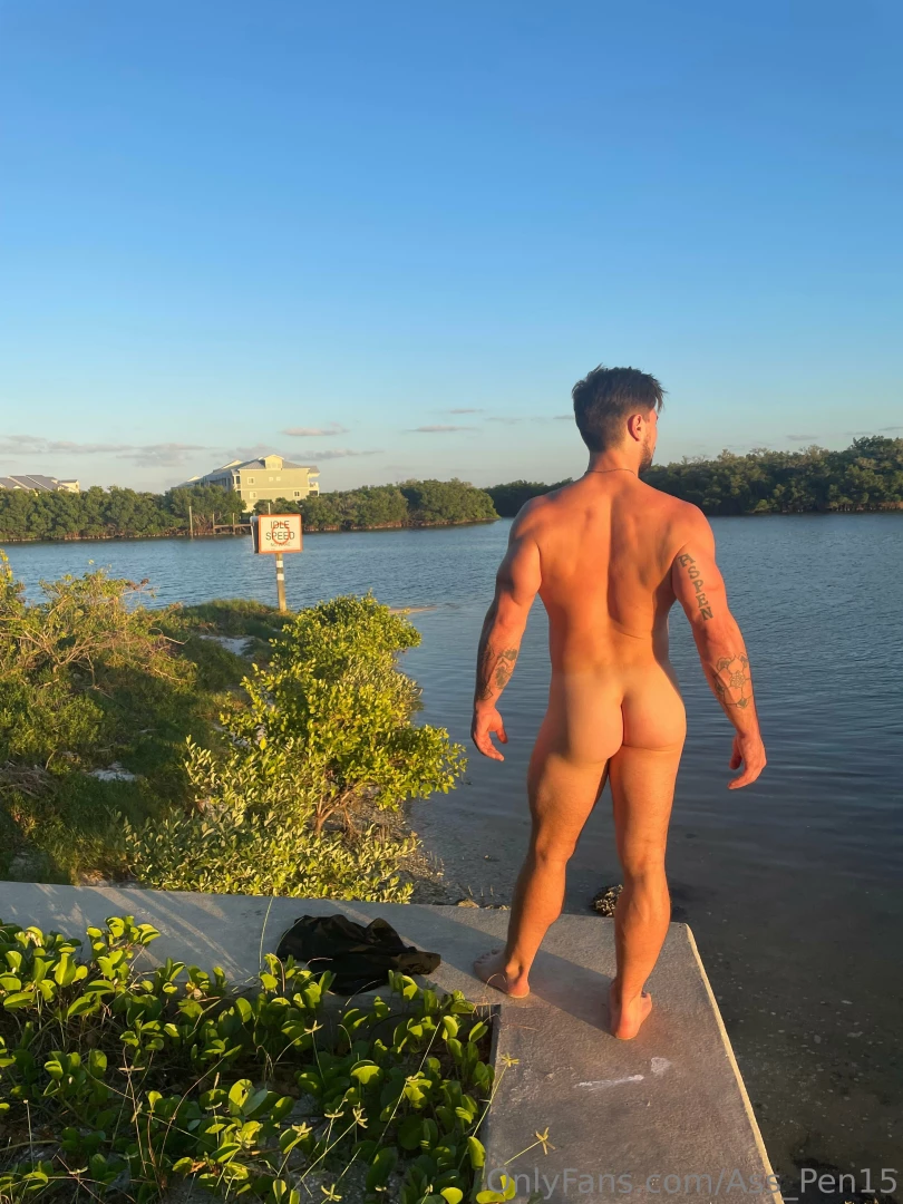 It meeeee just out here doing my best with the hand i was dealt my part 9 