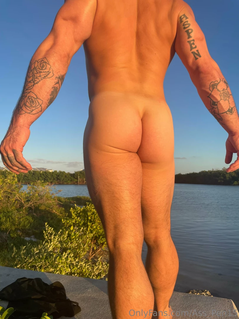 It meeeee just out here doing my best with the hand i was dealt my part 4 