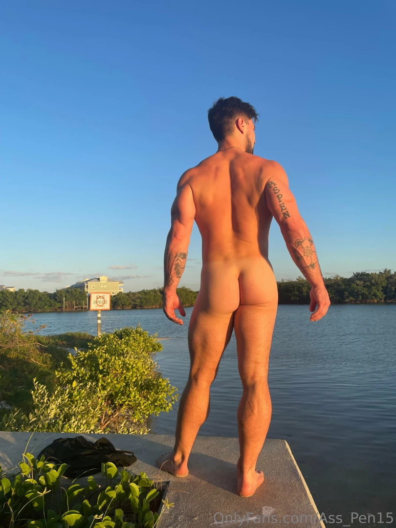 It meeeee just out here doing my best with the hand i was dealt my part 2 