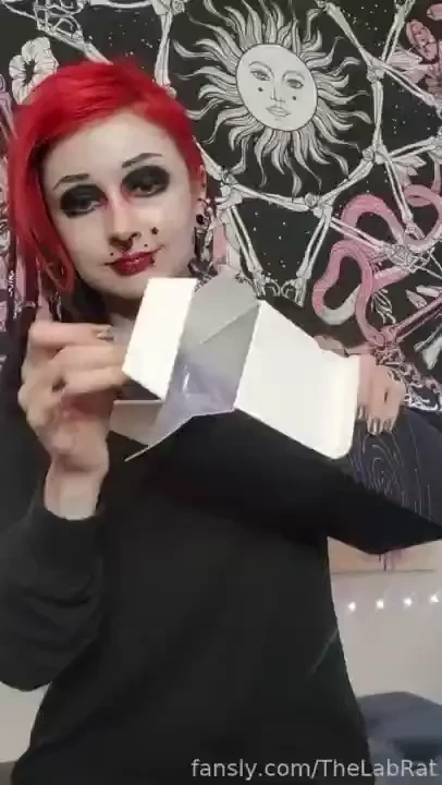 New toy shelf and alien dildo unboxing i made the shelf with my 