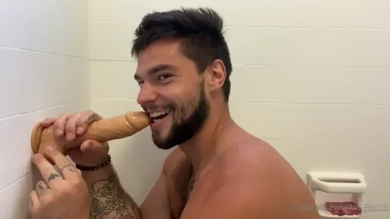 My first blowjob with forttroff new cumming cock 