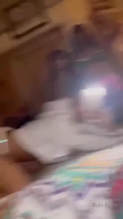 Finger fuckin n clit suckin after going to the club wit my besties 