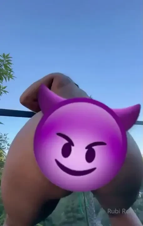 60 off today only ass n pussy spread open in ur face as i m bouncing 