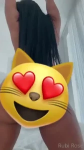 Longest topless twerk i know you wanna spank this juicyy ass while i