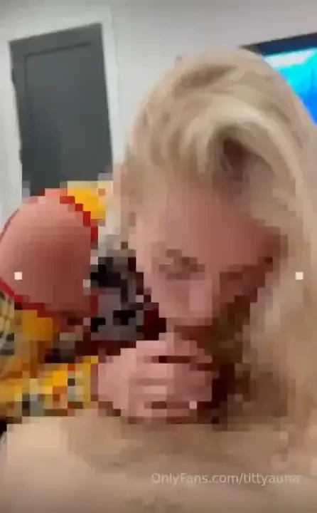 My bf said i was bad at giving head so my stepbrother lets me practice 