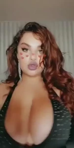 Photos or videos the best maybe only videos or both hmmm