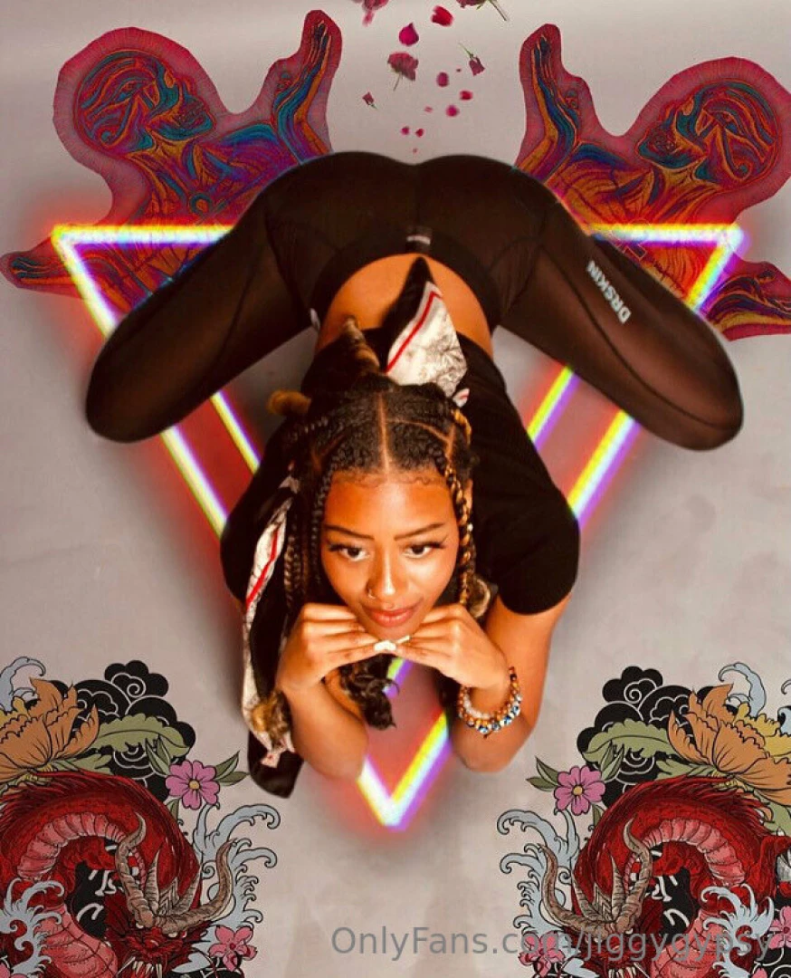 Hi loves i enjoy making love in this position most times i can twerk 