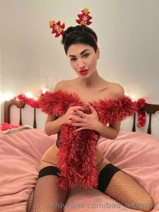 Hear that sound this is the delightful sound of the approaching new part 2