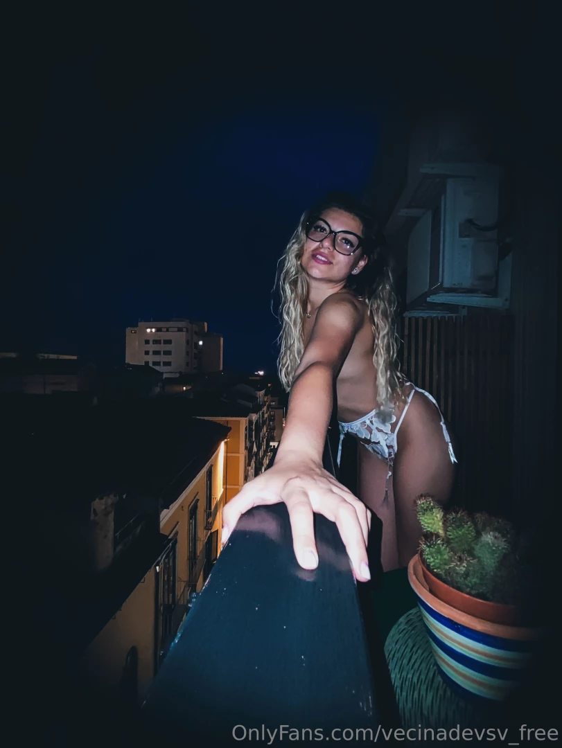 Am plecat din rom nia la 26 ani i m-am trezit la 27 n salerno la mul i 