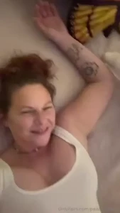 I love petting my pussy meow