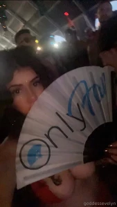 Hey babe are you ready for me dm me