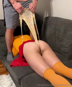 Who wants to see velma get more wedgies