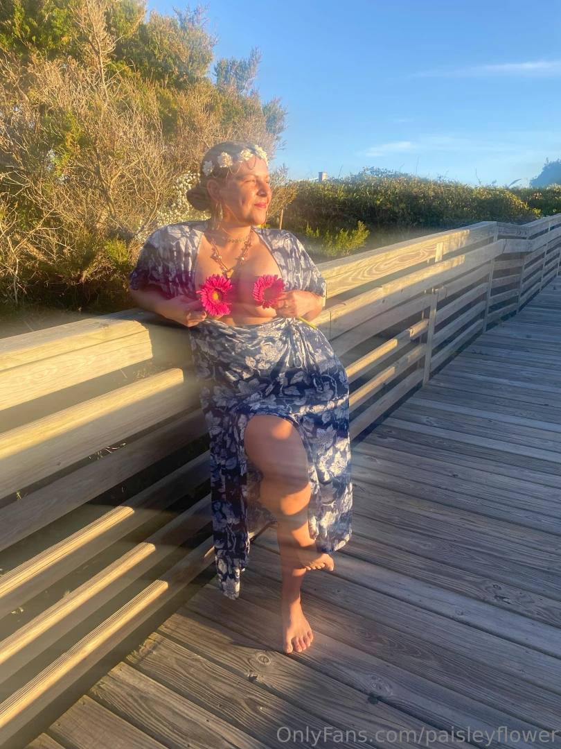 What if you saw me while walking on the pier part 2 